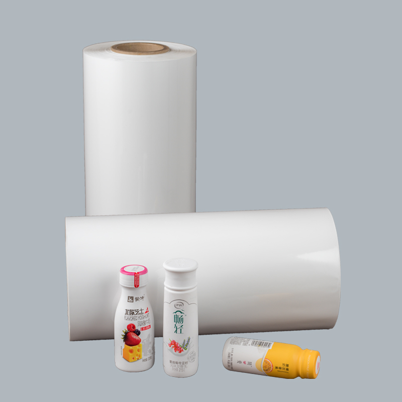 High quality Flexible PETG Shrink Film High - Impact Resistant With 1.28g/Cm3 Density For Drink Bottle Labels from China